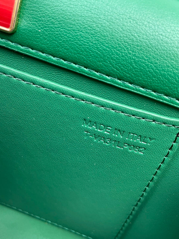 OZ - VEL Bags - 175