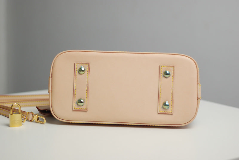 Ozarra Fashion Lu-Vi bags - 8260