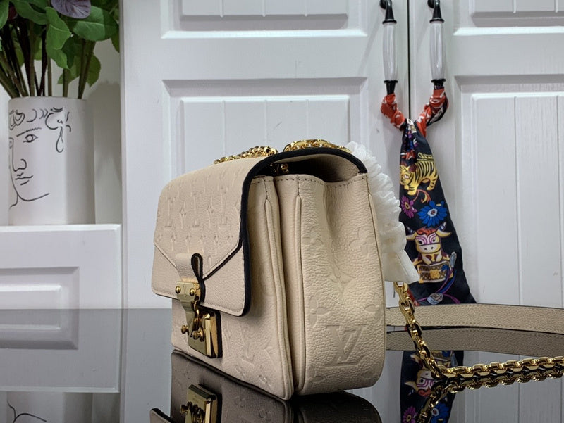 Fashion Lu-Vi bags - 3532