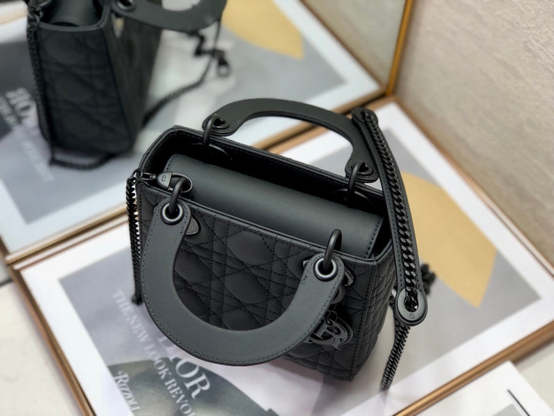 OZ - Dir Bags - 722