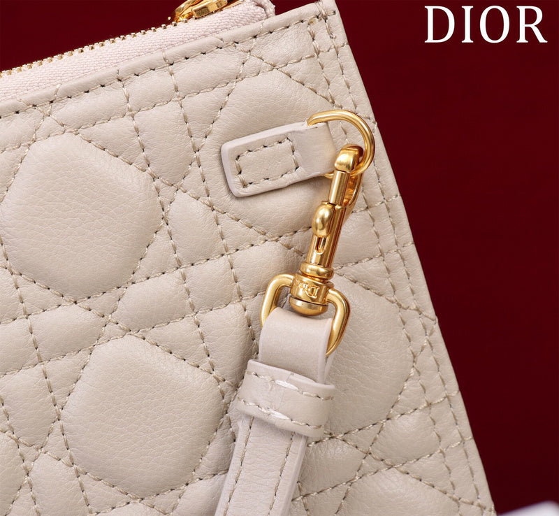 Ozarra - Dir Bags - 779