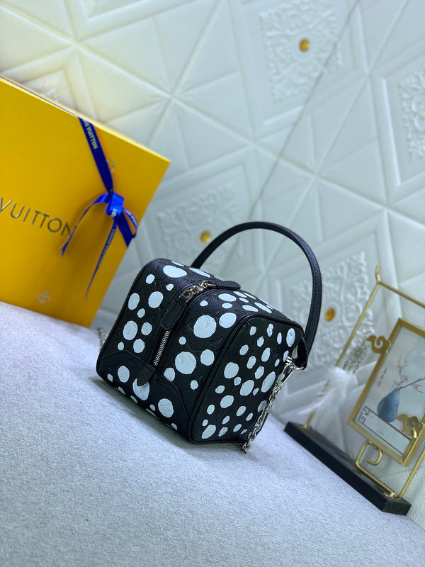 Ozarra - GUKI Women Bags - 1528