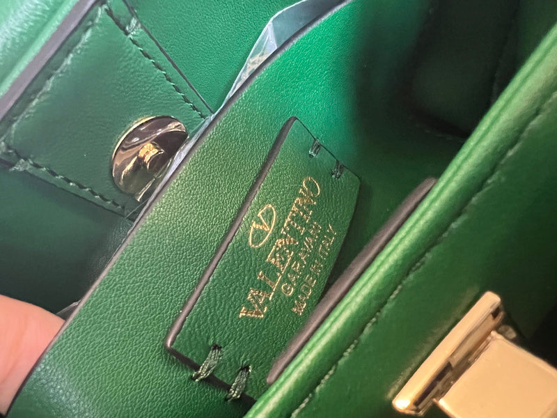 OZ - VEL Bags - 1055