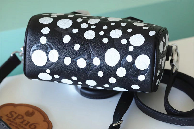 Ozarra - LUV Bags - 478