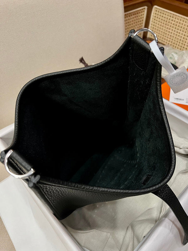 Ozarra - HMS Bags - 975