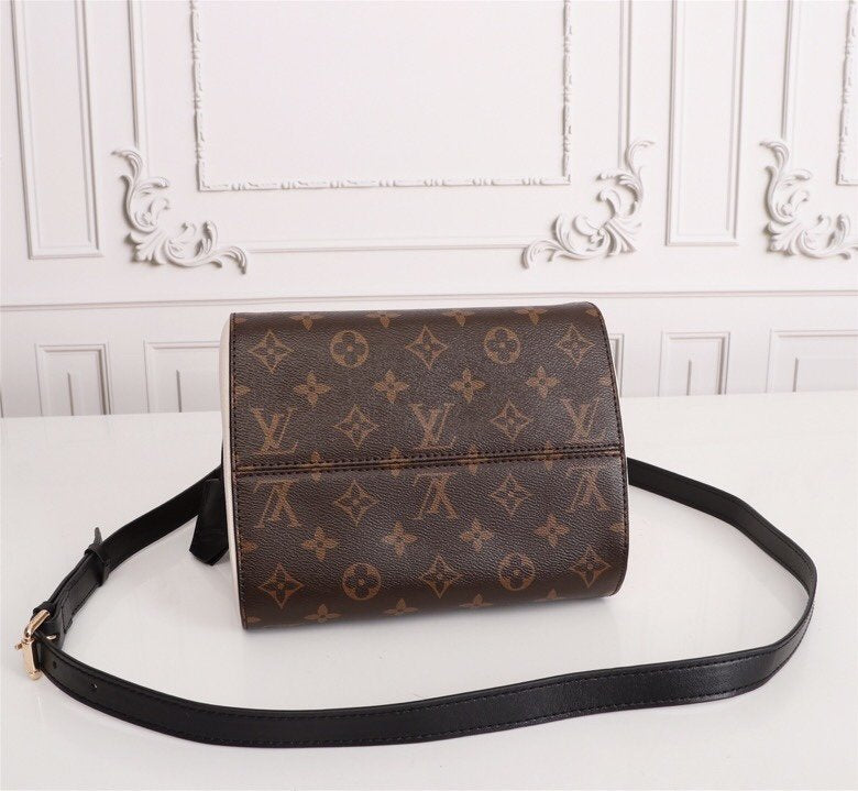 Fashion Lu-Vi bags - 3881