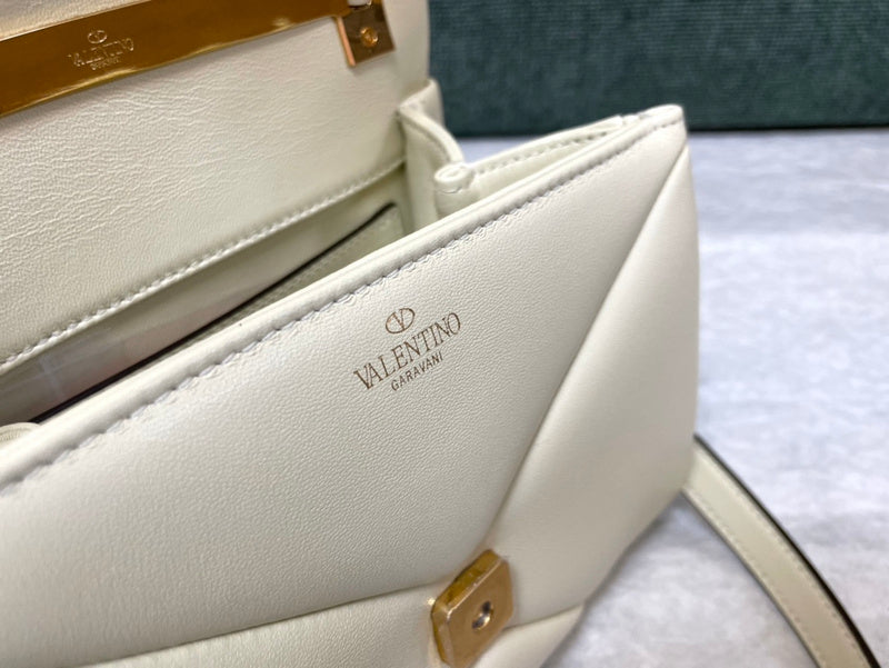 OZ - VEL Bags - 059