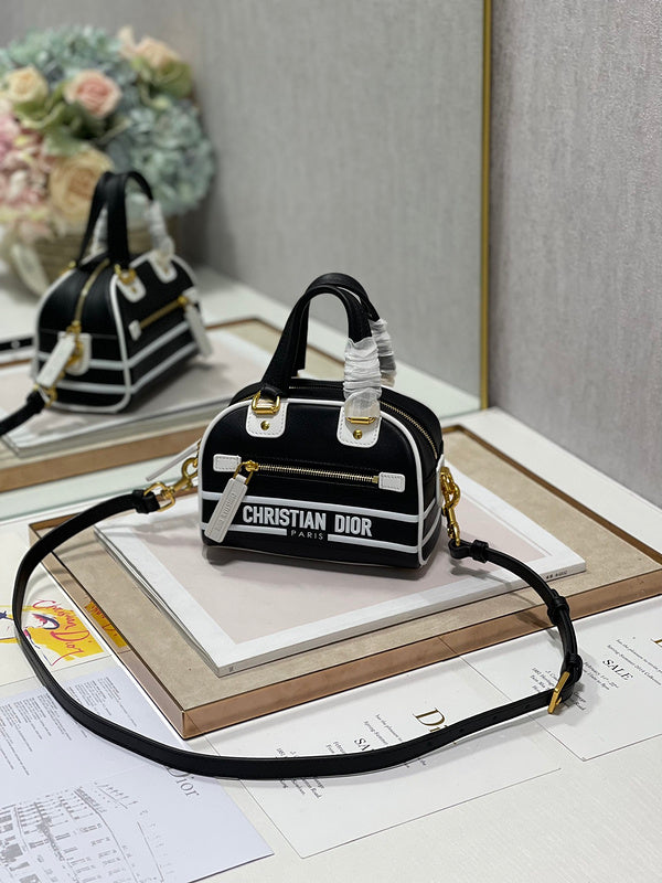 Ozarra - DOR Bags - 1050