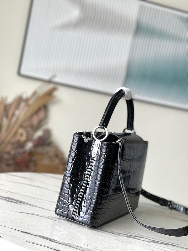 Fashion Lu-Vi bags - 4159