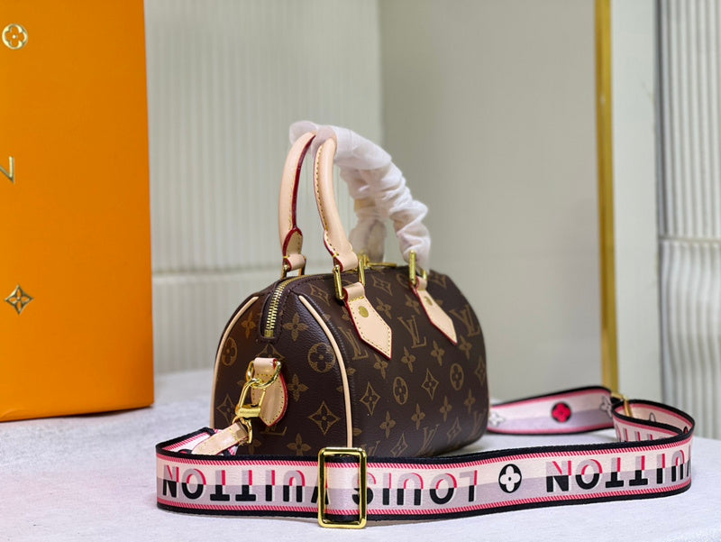 Ozarra - GUKI Women Bags - 1525