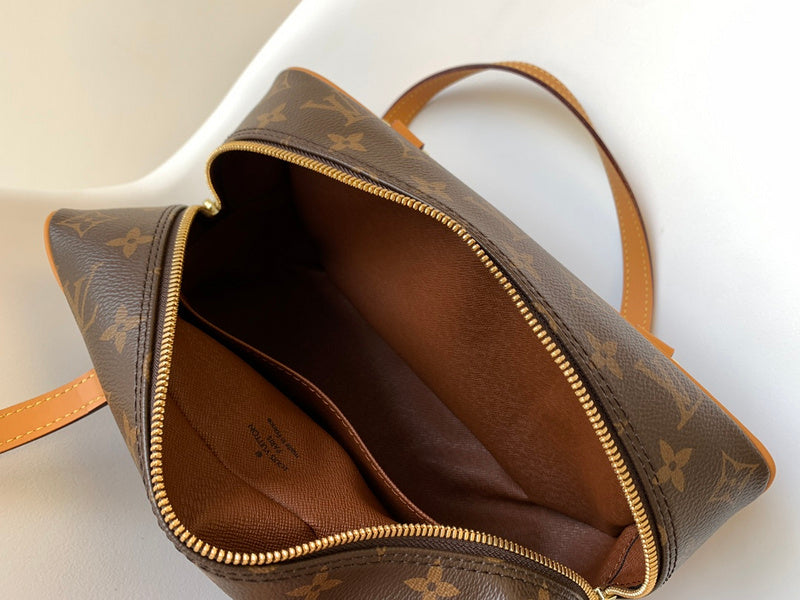 Ozarra - GUKI Women Bags - 2014