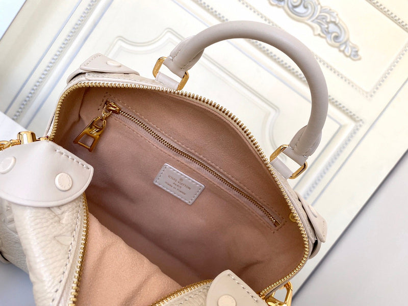 Fashion Lu-Vi bags - 3395