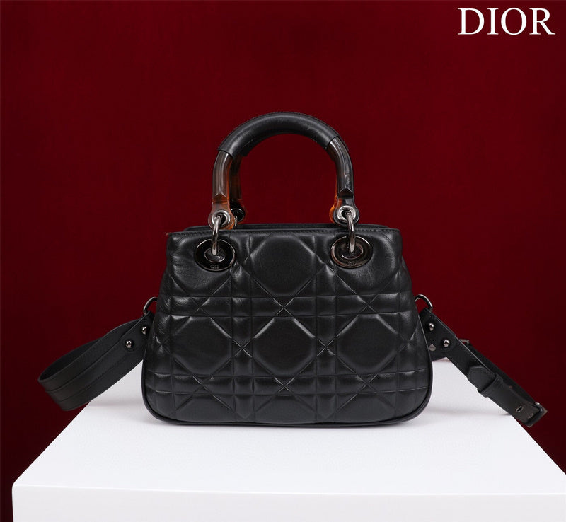 Ozarra - Dir Bags - 1791