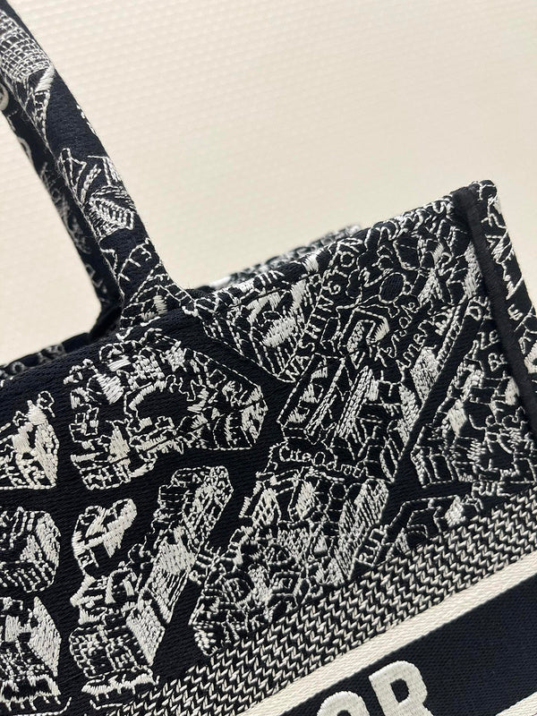 OZ - Dir Bags - 696
