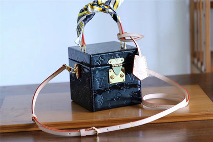 Ozarra Fashion Lu-Vi bags - 9343