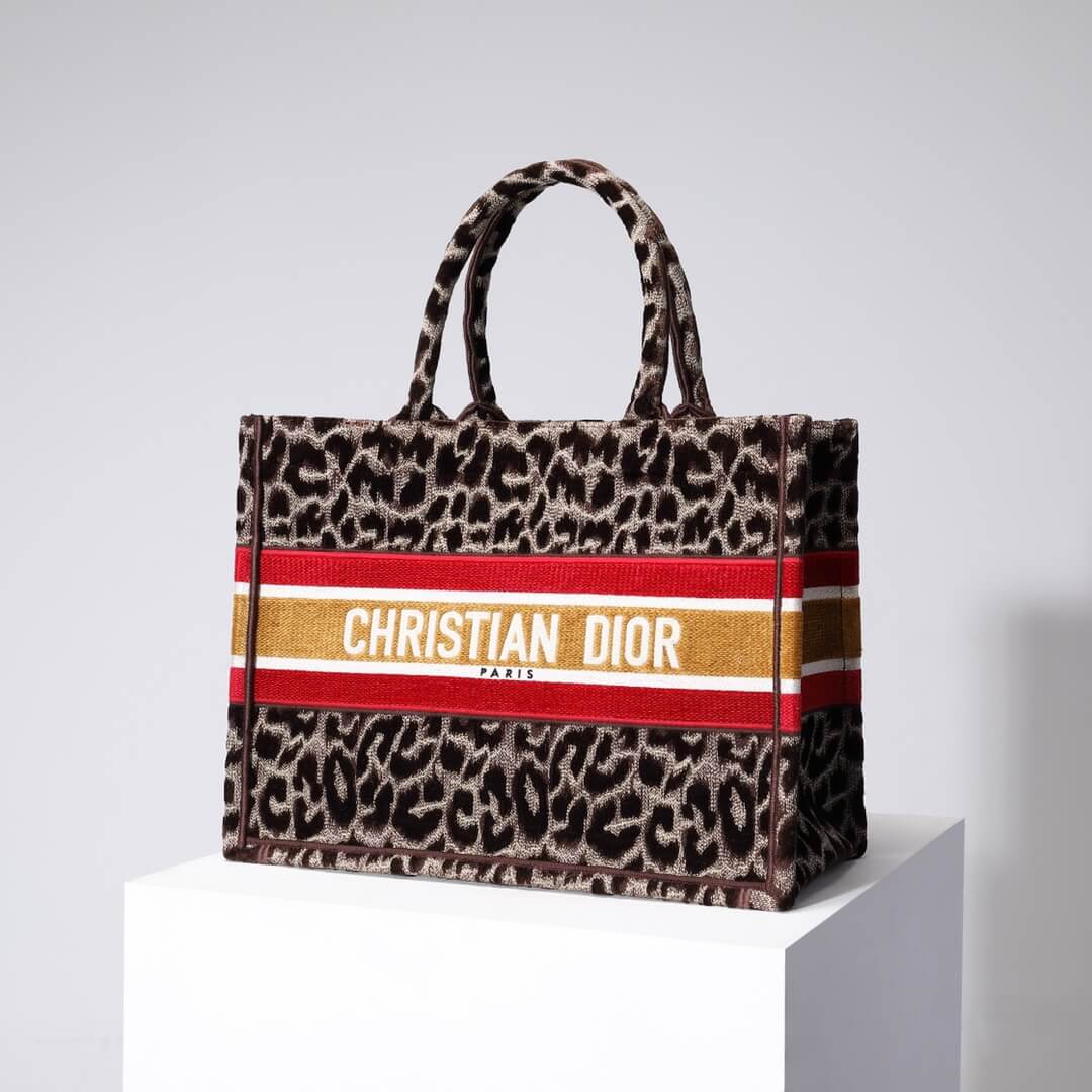 DO1286 Book Tote BIG size 41.5cm 36.5cm Embroidery LOGO red Handbag Beige Mizza