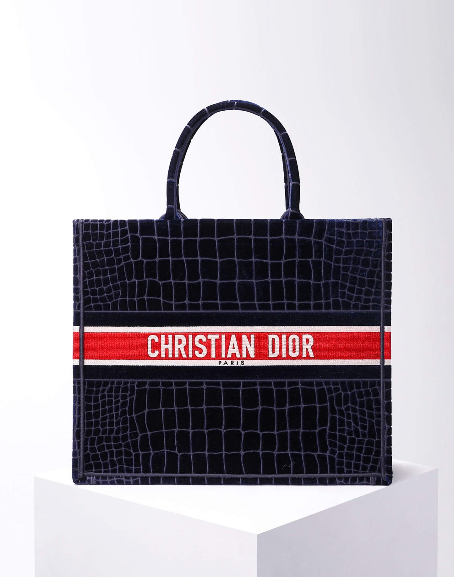 DO1286 Book Tote BIG size 41.5cm 36.5cm Embroidery LOGO red Handbag black