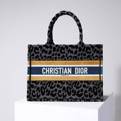 DO1286 Book Tote BIG size 41.5cm 36.5cm Embroidery LOGO red Handbag grey Mizza