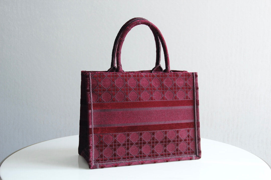 DO1286 Book Tote BIG size 41.5cm 36.5cm Embroidery LOGO red Handbag rose red