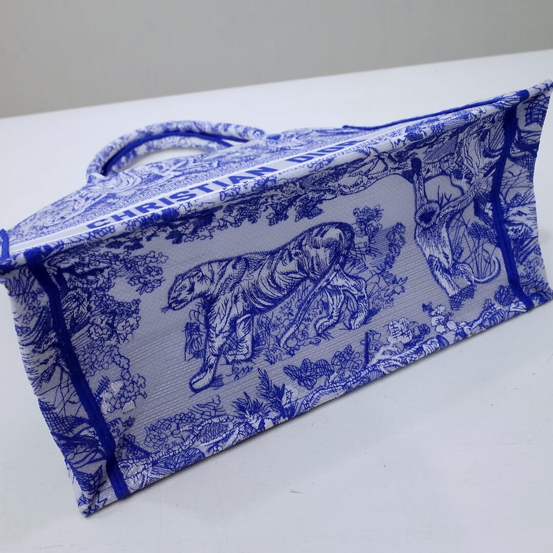 DO1286 Book Tote big size 36.5cm 41.5cm Oblique Embroidery blue-5