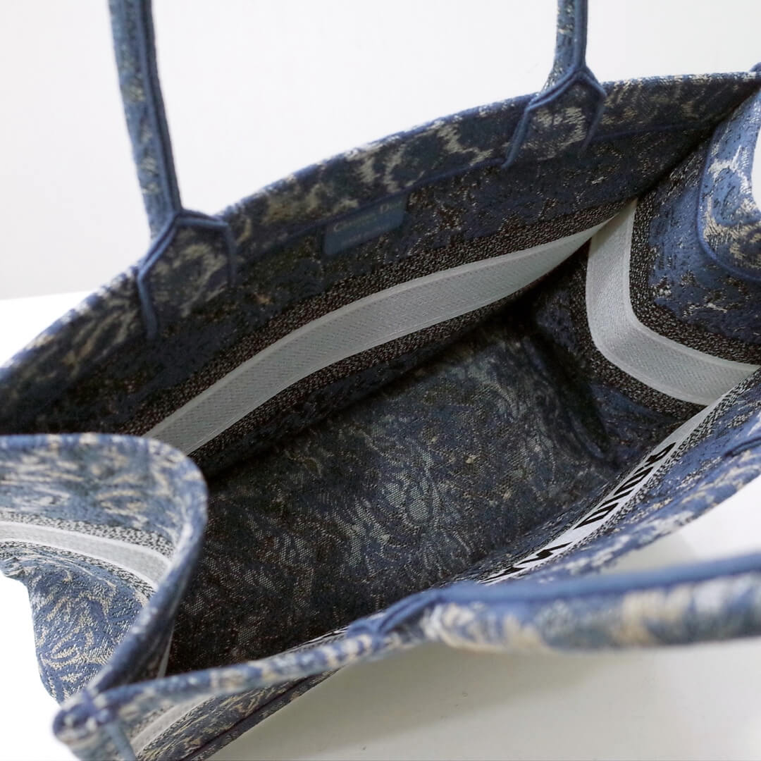 DO1286 Book Tote big size 36.5cm 41.5cm Oblique Embroidery blue