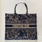 DO1286 Book Tote bird navy blue