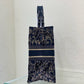 DO1286 Book Tote bird navy blue