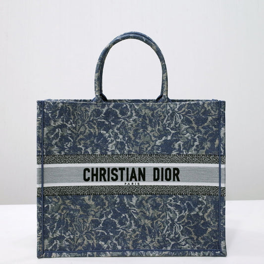 DO1286 Book Tote big size 36.5cm 41.5cm Oblique Embroidery blue