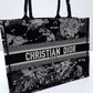 DO1286 Book Tote dragon black