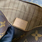 M40995 Neverfull MM Shoulder tote bag Monogram Apricot inside