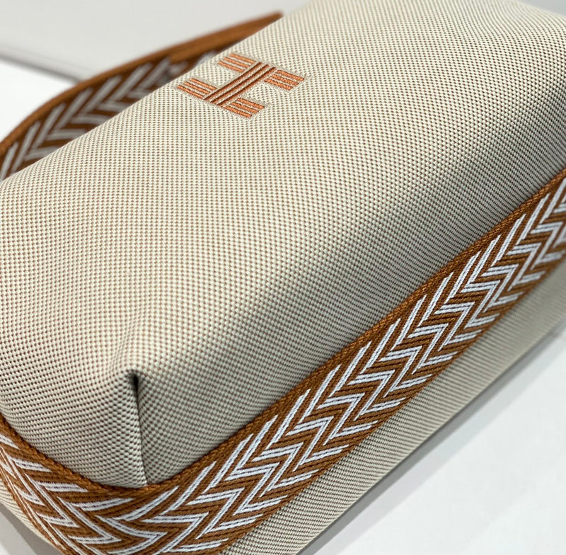 Ozarra - HMS Bags - 064
