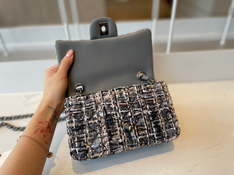 Ozarra - CHL Bags - 570