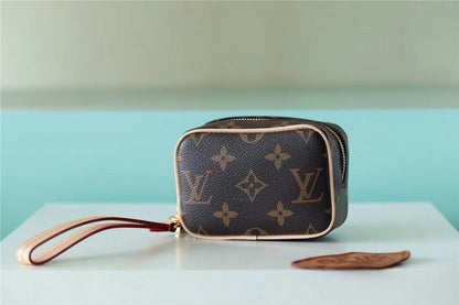 Ozarra Fashion Lu-Vi bags - 8858