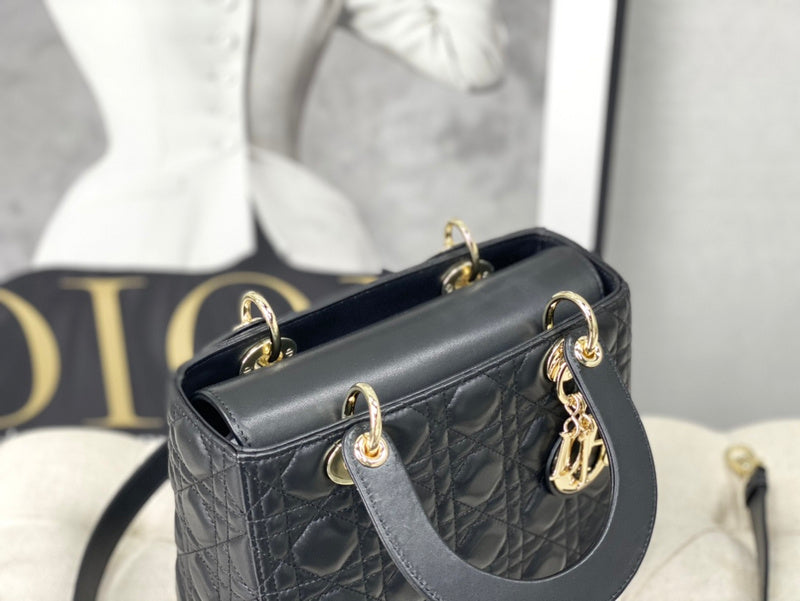 OZ - Dir Bags - 899