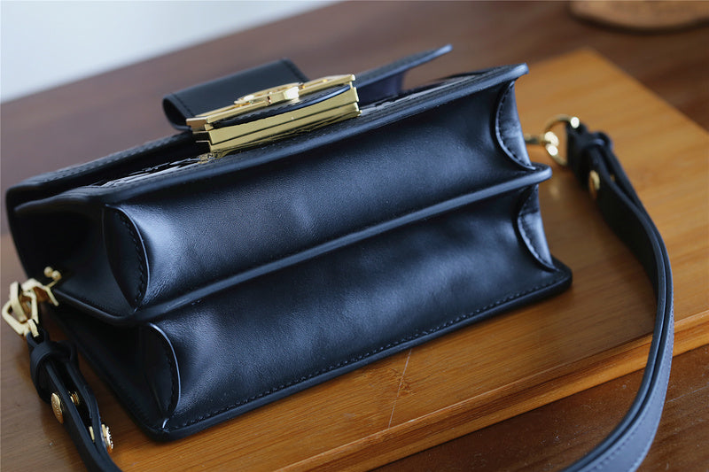 Ozarra Fashion Lu-Vi bags - 8130