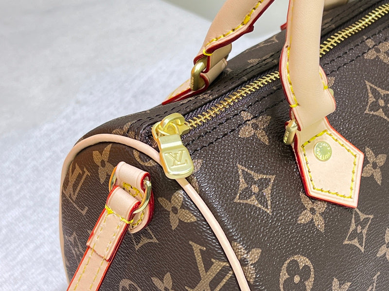 Ozarra - GUKI Women Bags - 1501