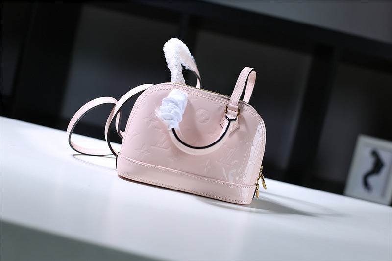 Ozarra Fashion Lu-Vi bags - 8300