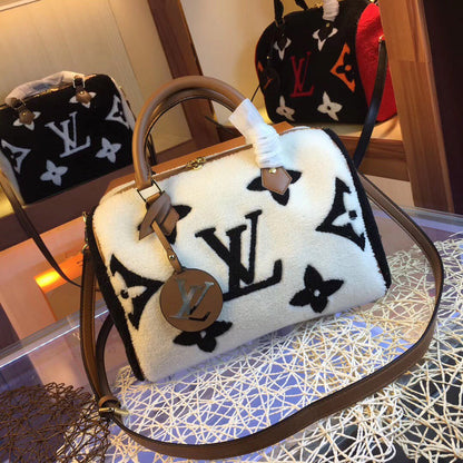 Ozarra - GUKI Women Bags - 1732