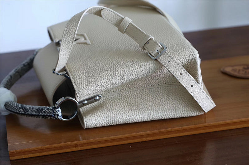 Ozarra Fashion Lu-Vi bags - 8386