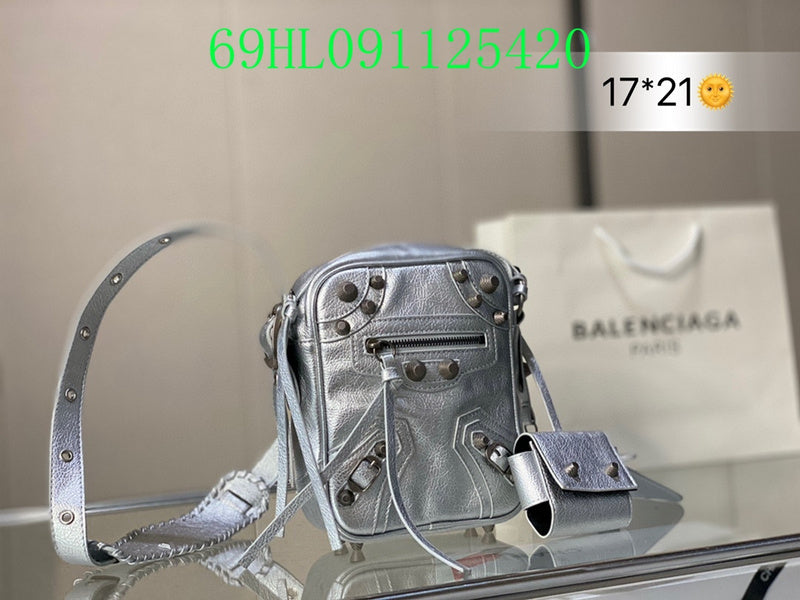 Ozarra Fashion - BGA Bags - 1972