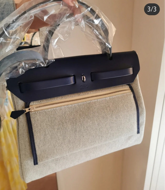 Ozarra - HMS Bags - 047