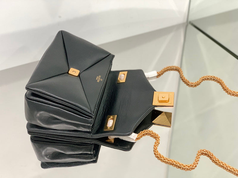 OZ - VEL Bags - 1560