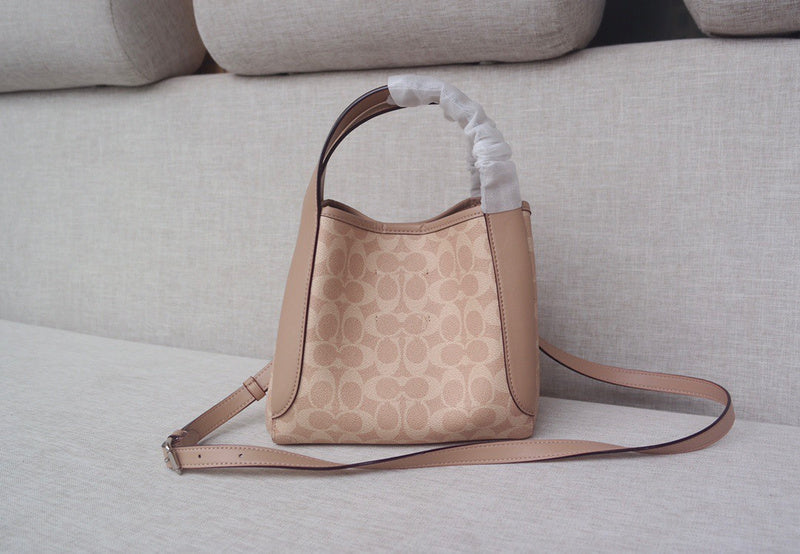 Ozarra - CAH Bags - 683