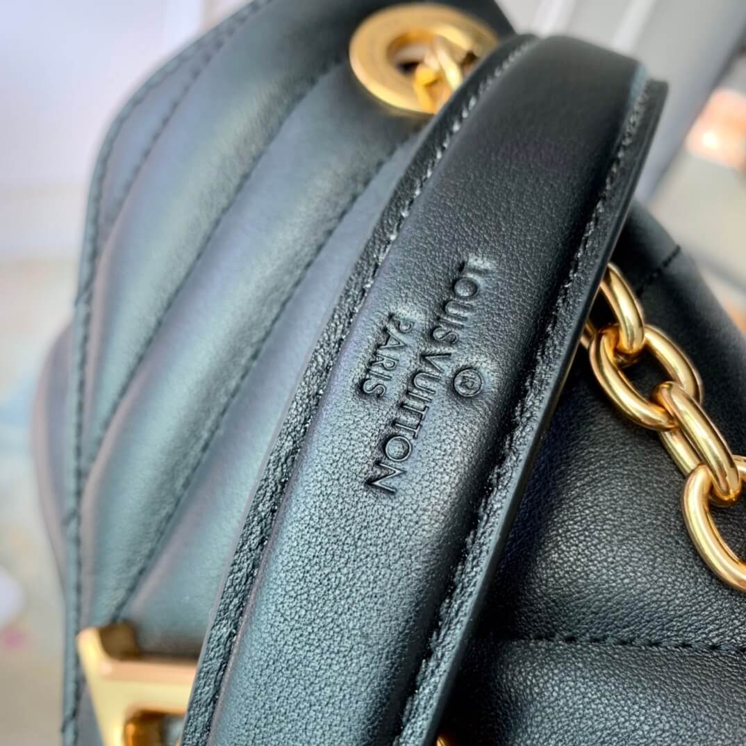 M20687 New Wave black 21cm COWHIDE REAL LEATHER discount