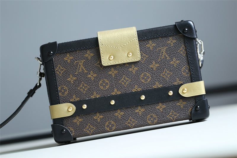 Ozarra Fashion Lu-Vi bags - 8230