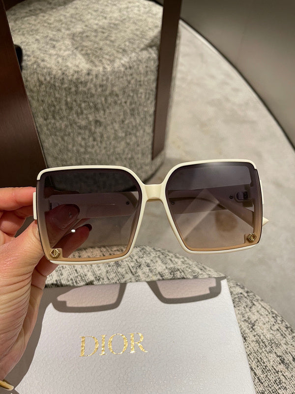 OZ - Dir Sunglasses - 059