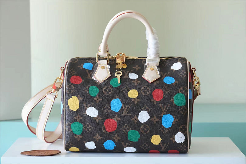 Ozarra - LUV Bags - 460