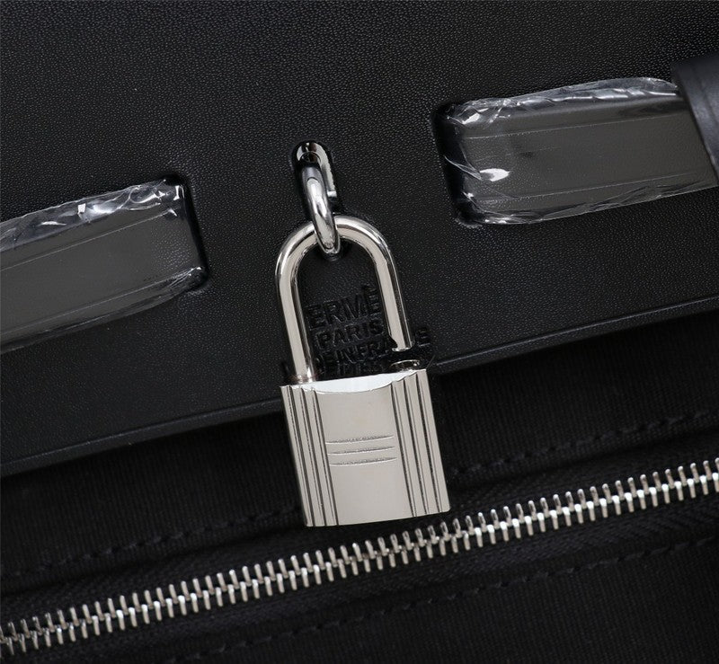 Ozarra - HMS Bags - 564