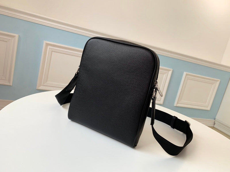 Fashion Lu-Vi bags - 3246