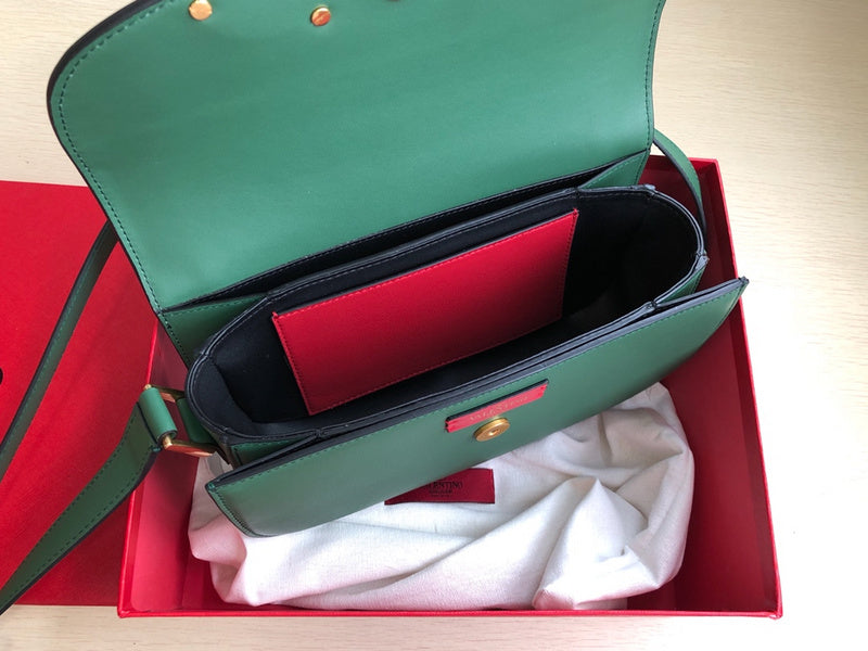 OZ - VEL Bags - 1322
